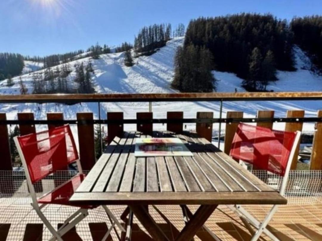 Ferienwohnung Deux Pieces Face Aux Pistes Péone Exterior foto